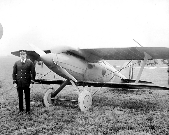 Lieutenant Alford J. Williams, Jr., with a Curtiss R2C-1. (FAI) 