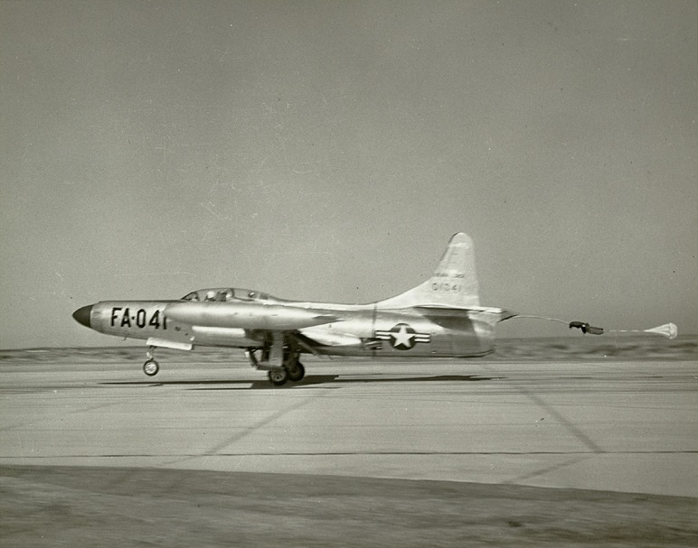 Lockheed F-94C-1-LO Starfire 50-1041 deploys its drogue chute on touchdown. (U.S. Air Force)