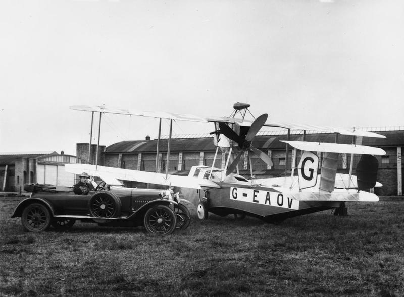 Vickers Viking G-EAOV at Brooklands, 1919. © IWM (Q 73286)
