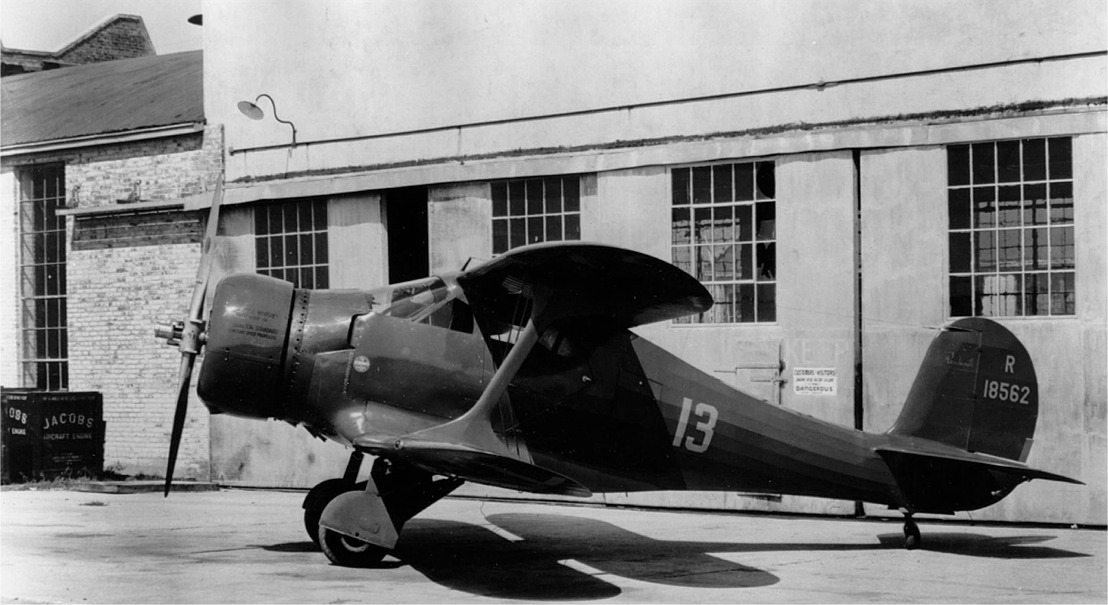 Beech D17W NR18562. (Beechcraft)