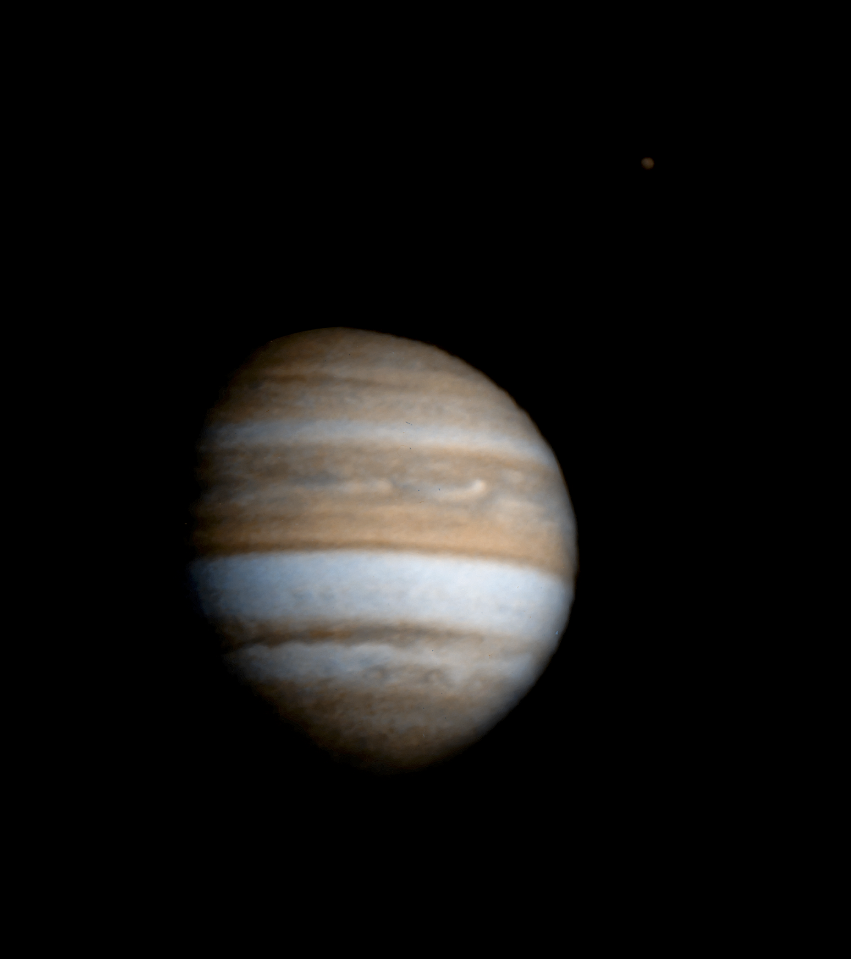 Photographic image of the planet Jupiter, taken by Pioneer 10, 3 December 1973. (NASA)