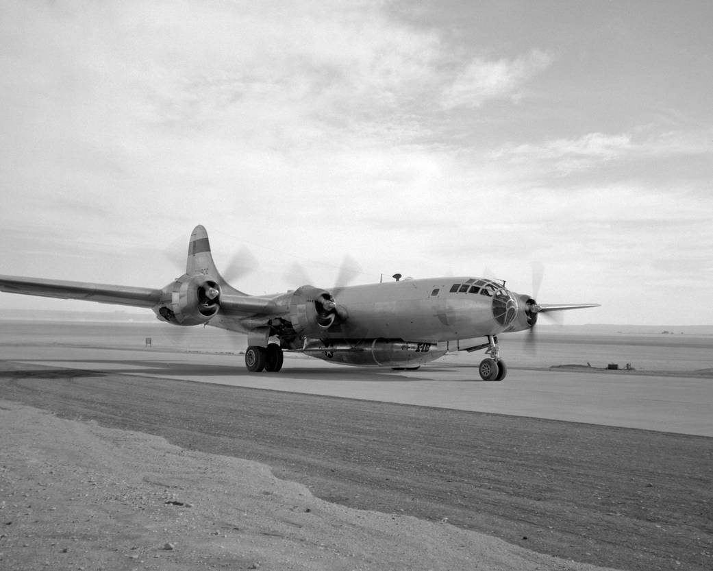 NACA 800, a modified Boeing B-29 Superfortress, 45-21800, with the Bell X-1B, at Edwards Air Force Base, 8 April 1958. (NASA)