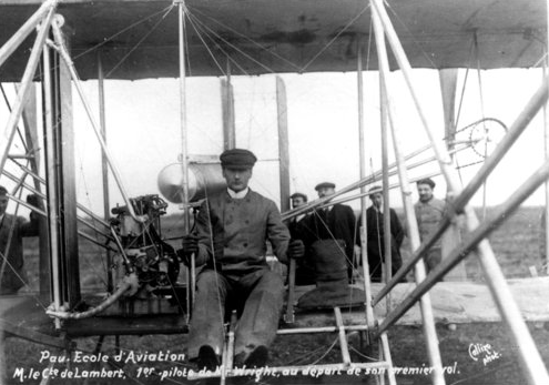 Charles Comte de Lambert at the controls of a Wright Flyer at l’Ecole d’Aviation, Pau, Pyrénées-Atlantiques,1908.