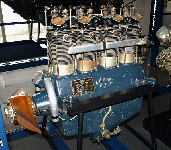 An A.D.C. Cirrus aircraft engine at the Science Museum, London. (Wikipedia)