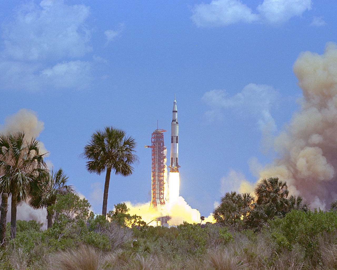 Apollo 16 (AS-511) lifts off from Launch Complex 39A, Kennedy Space Center, Cape Canaveral, Florida, at 17;54:00 UTC, 16 April 1972. (NASA)