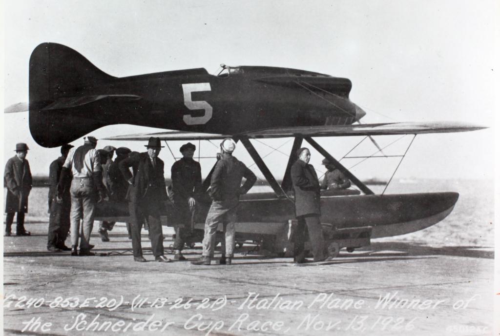 Regia Aeronautica Macchi M.39, MM.76, winner of the 1926 Schneider Trophy Race. (U.S. Air Force)