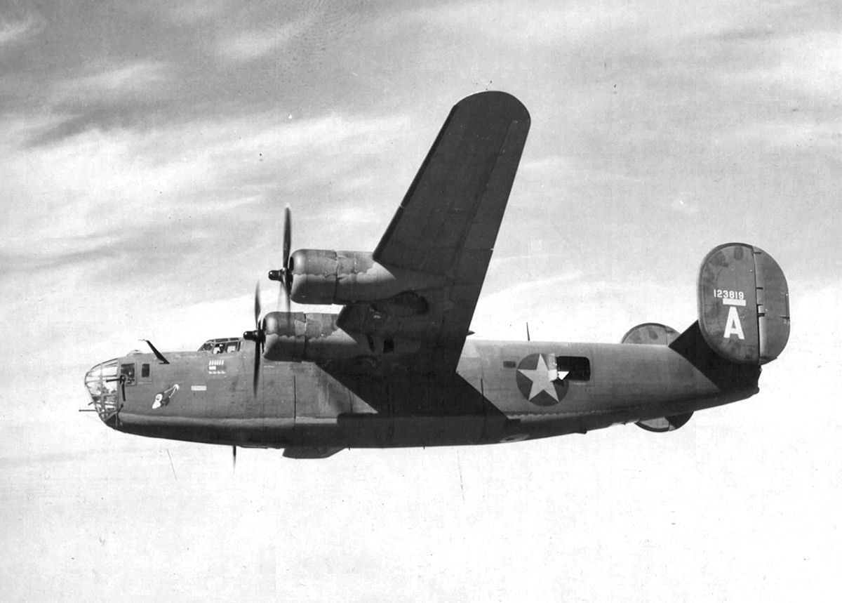 B-24d 2025 golden lady