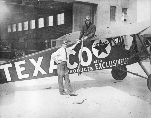 This Curtiss Robin C-2 Model 50D seaplane, seen here floating on