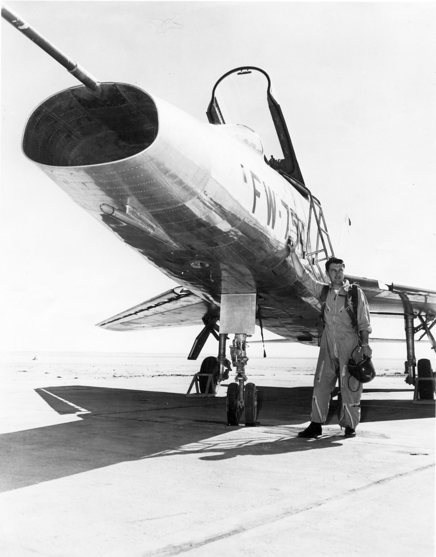 How 'Speedy Pete' Piloted the Fastest Flight Ever Made by a Manned Aircraft