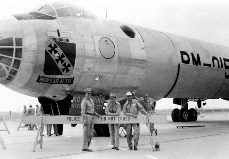 How Convair's Big B-36 Kept the Peace By Not Dropping the Bomb