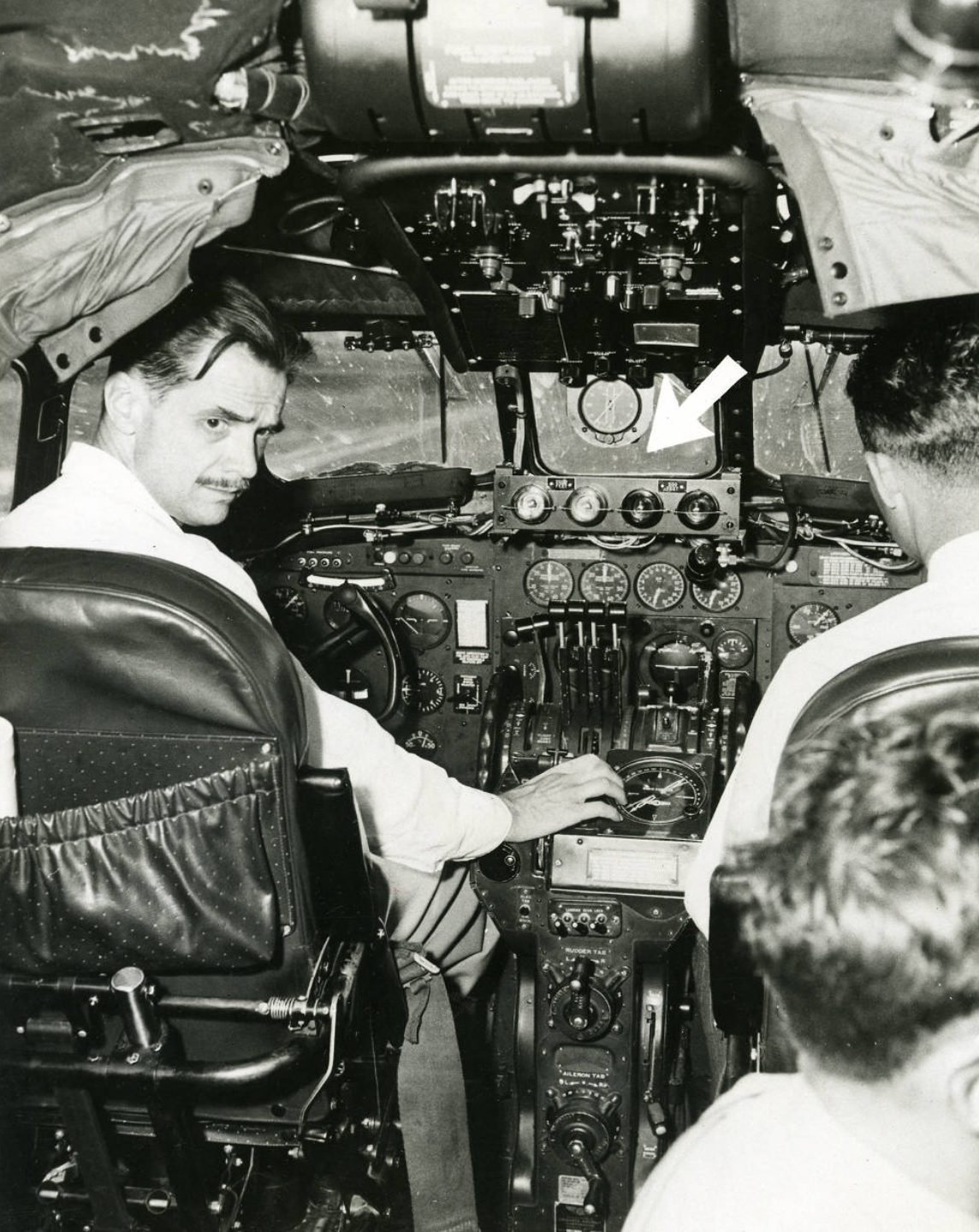 cockpit lockheed ventura