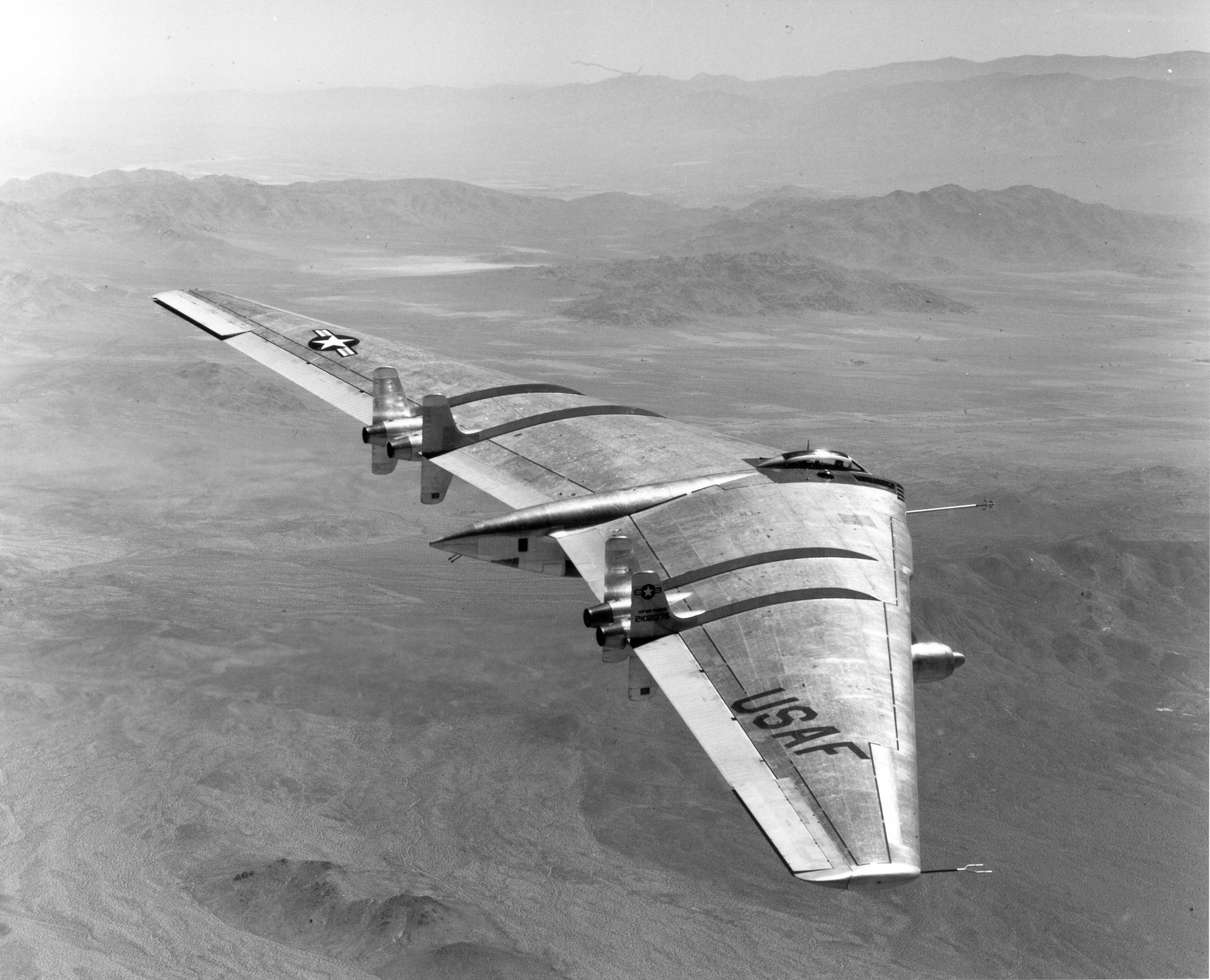 Black and white retro image of Batttle of Britain WW2 airplanes - Aero Club  of Southern California