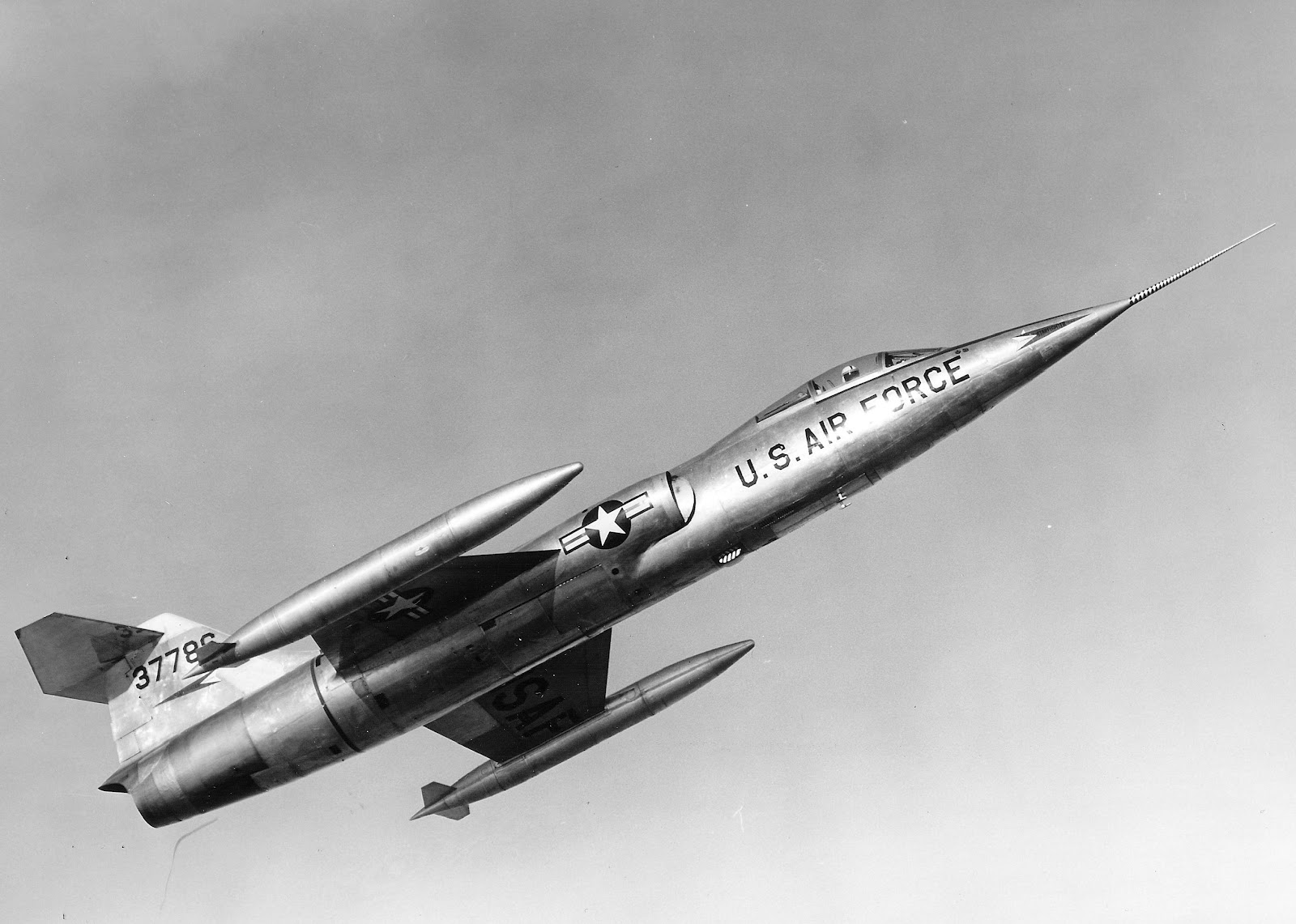 Lockheed Xf 104 53 7786 With Wingtip Fuel Tanks Lockheed Martin Fighter Jets Aircraft Fighter Aircraft