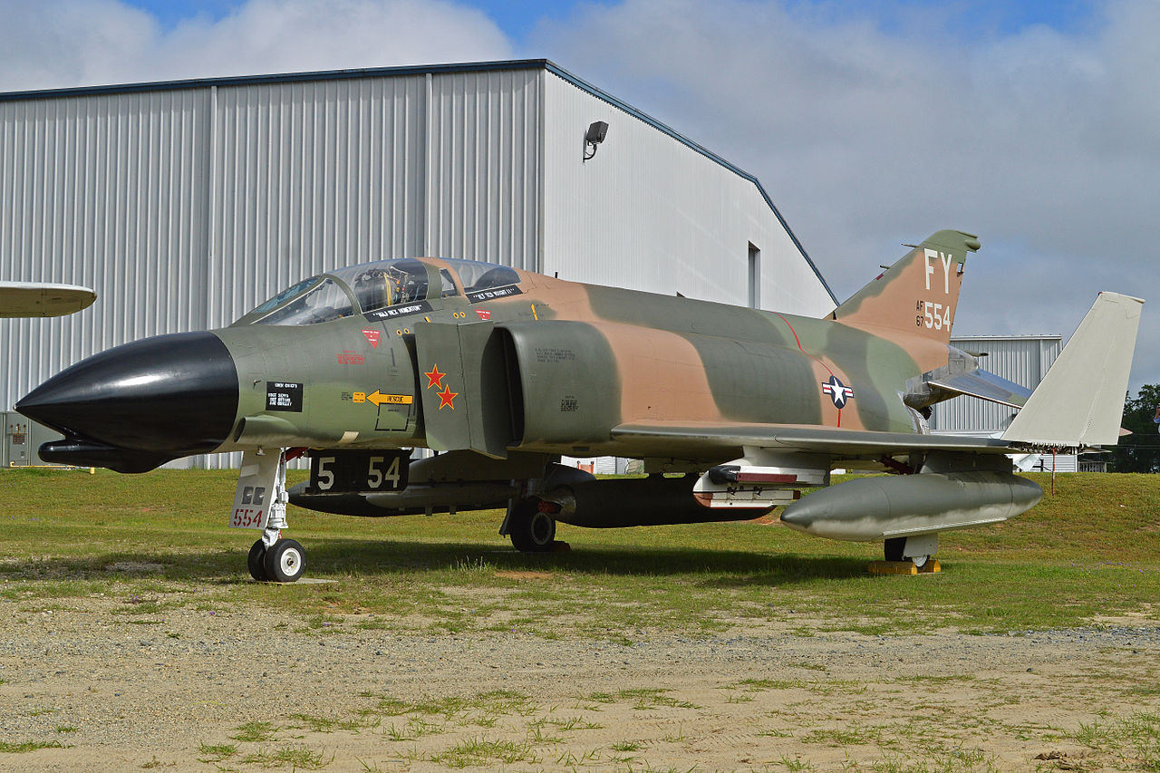 Mcdonnell Douglas F-4d Phantom Ii ’67-554 - Fy’ (11523333803) 