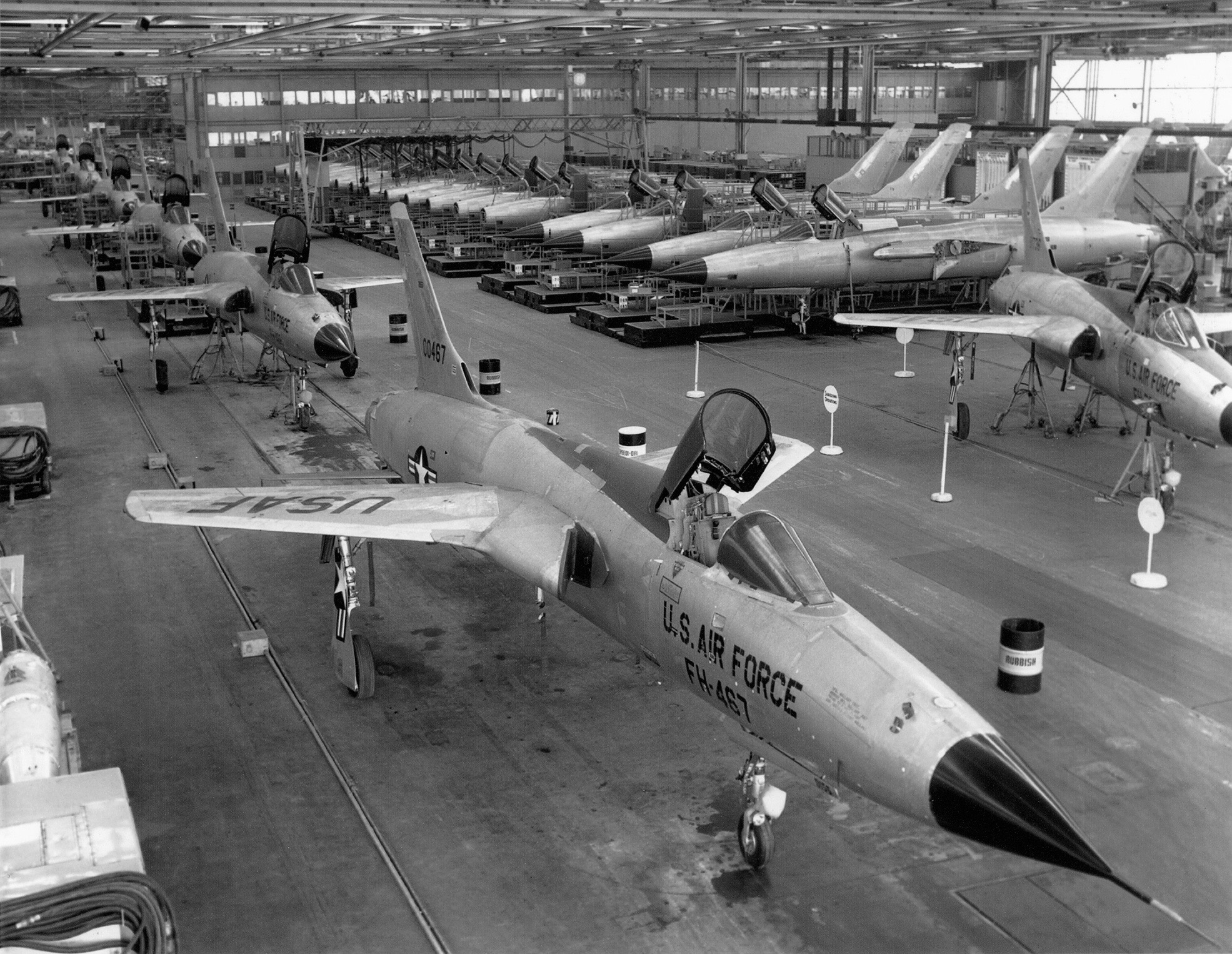 Republic F-105D Thunderchief, Production | This Day in Aviation